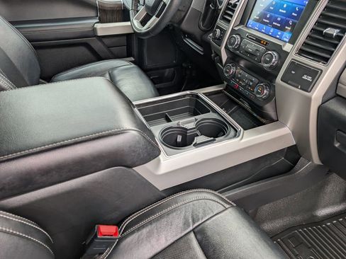 Used 2020 Ford F350 Lariat w/ Lariat Ultimate Package image 21