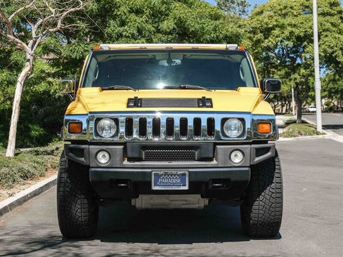 Used 2004 HUMMER H2 w/ Chrome Appearance Package image 2