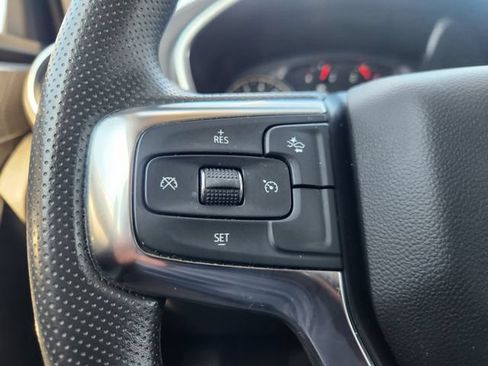 Used 2025 Chevrolet Blazer LT FWD image 28