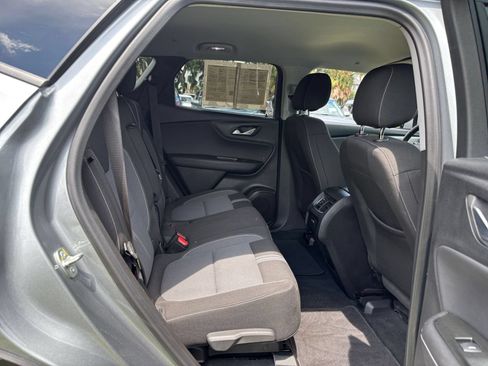 Used 2026 Chevrolet Blazer LT FWD image 28