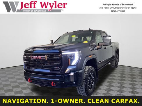 Used 2024 GMC Sierra 2500 AT4X image 1