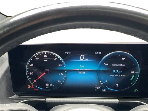 Used 2022 Mercedes-Benz GLA 250 4MATIC w/ Premium Package Lite image 38
