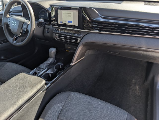 Used 2026 Toyota Camry LE FWD image 30