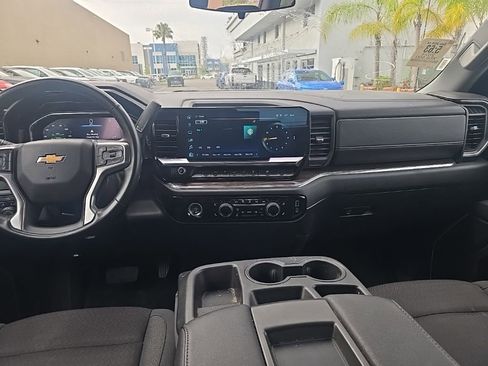 Used 2024 Chevrolet Silverado 1500 LT w/ Protection Package image 5