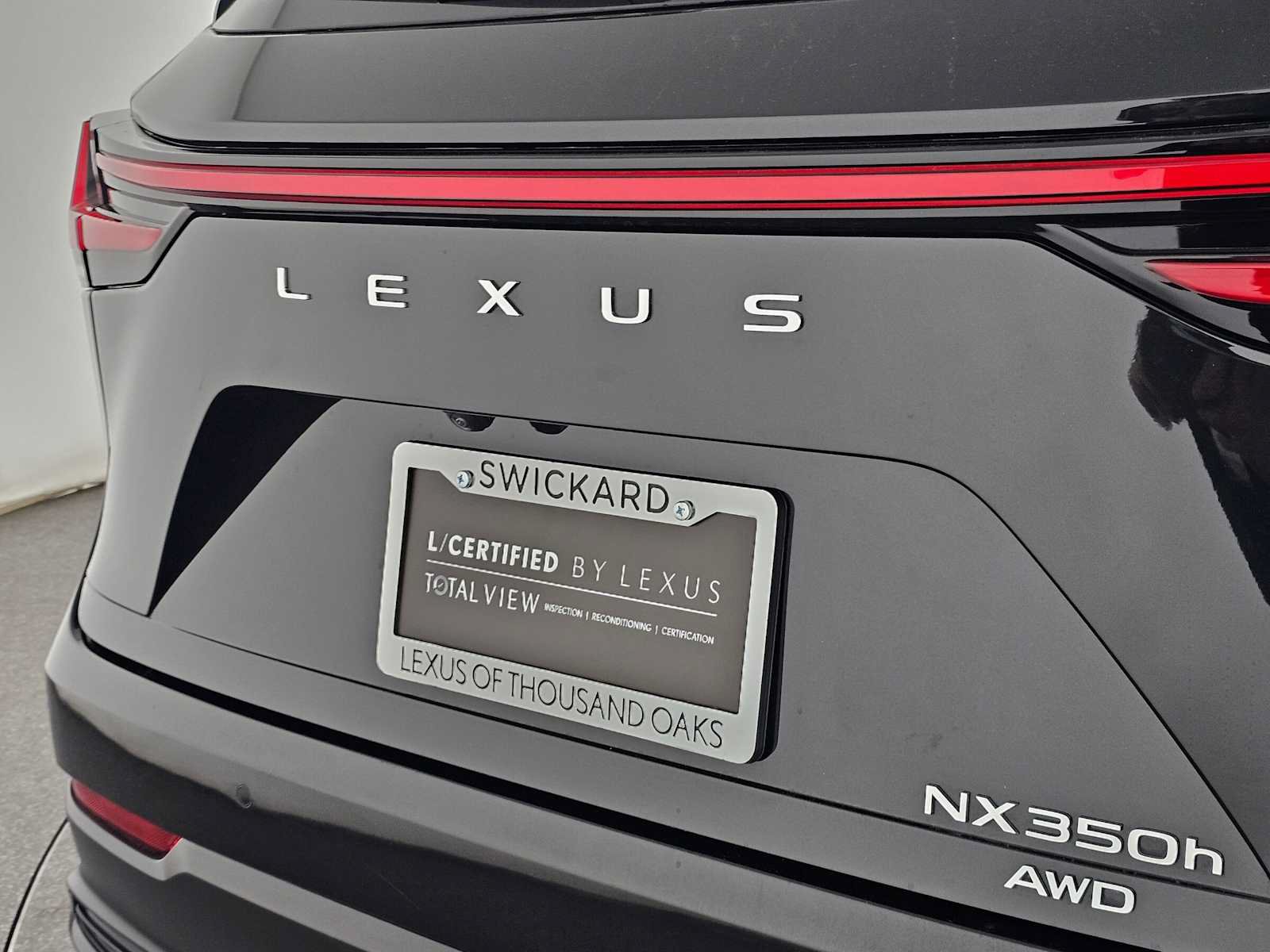 Certified 2025 Lexus NX 350h AWD w/ Accessory Package (2T) image 11