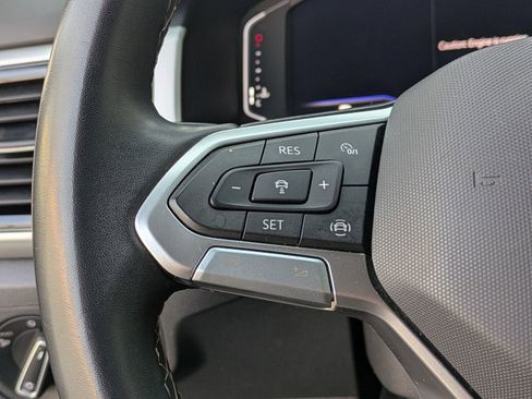 Used 2023 Volkswagen Atlas Cross Sport SE image 13