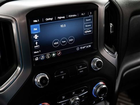 Used 2020 GMC Sierra 1500 Elevation w/ Elevation Value Package image 28