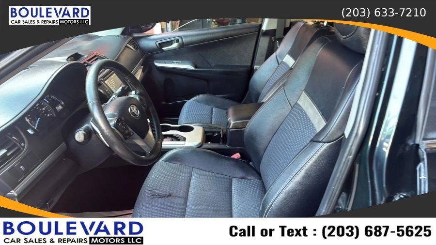 Used 2012 Toyota Camry SE FWD image 20