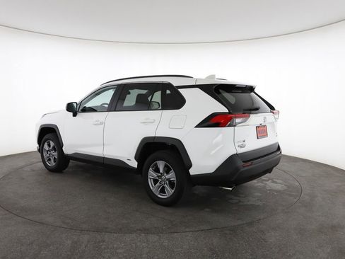 Used 2025 Toyota RAV4 LE image 9