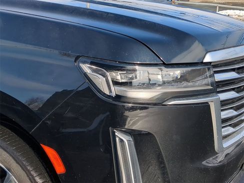 Used 2023 Cadillac Escalade Premium Luxury Platinum image 11