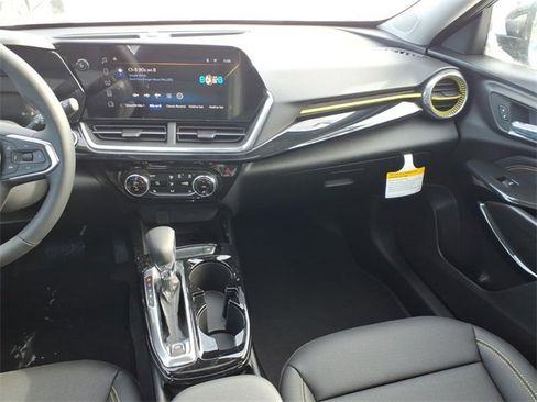 New 2026 Chevrolet Trax ACTIV w/ Sunroof Package image 15