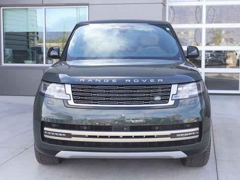 Certified 2025 Land Rover Range Rover Long Wheelbase Autobiography AWD/4WD image 2
