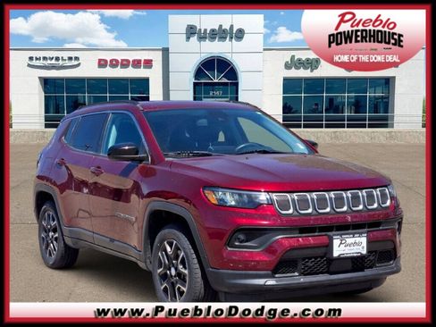 Used 2022 Jeep Compass Latitude AWD/4WD image 1