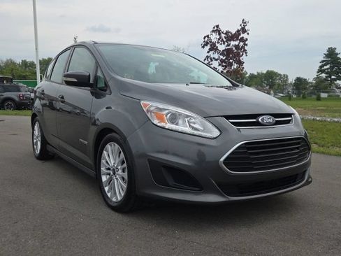 Used 2017 Ford C-MAX SE w/ Equipment Group 201A FWD image 1
