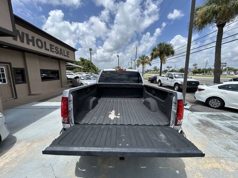 Used 2013 GMC Sierra 1500 SLE w/ Power Tech Package AWD/4WD image 8