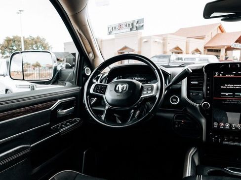 Used 2020 RAM 2500 Laramie AWD/4WD image 25