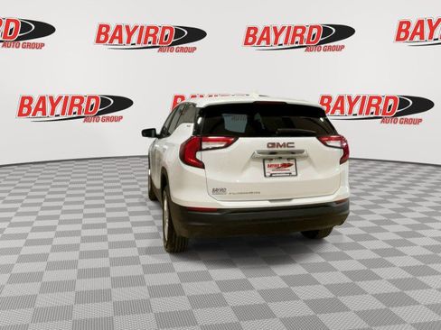 Used 2024 GMC Terrain SLE FWD image 7