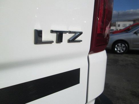 Used 2023 Chevrolet Silverado 1500 LTZ w/ LTZ Convenience Package II image 8