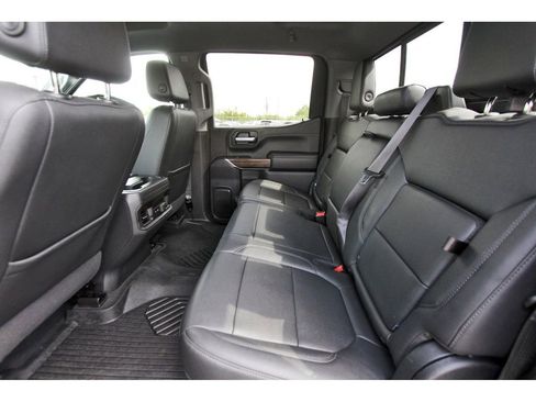 Used 2021 Chevrolet Silverado 1500 LT Trail Boss w/ Convenience Package II AWD/4WD image 14