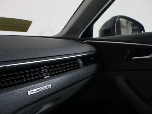 Used 2017 Audi A4 2.0T Premium Plus image 7