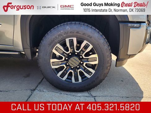 New 2026 GMC Sierra 2500 Denali Ultimate AWD/4WD image 57