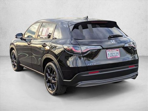 Used 2024 Honda HR-V Sport image 8
