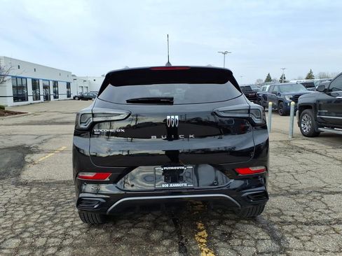 Certified 2025 Buick Encore GX Avenir w/ Avenir Convenience Package AWD/4WD image 6