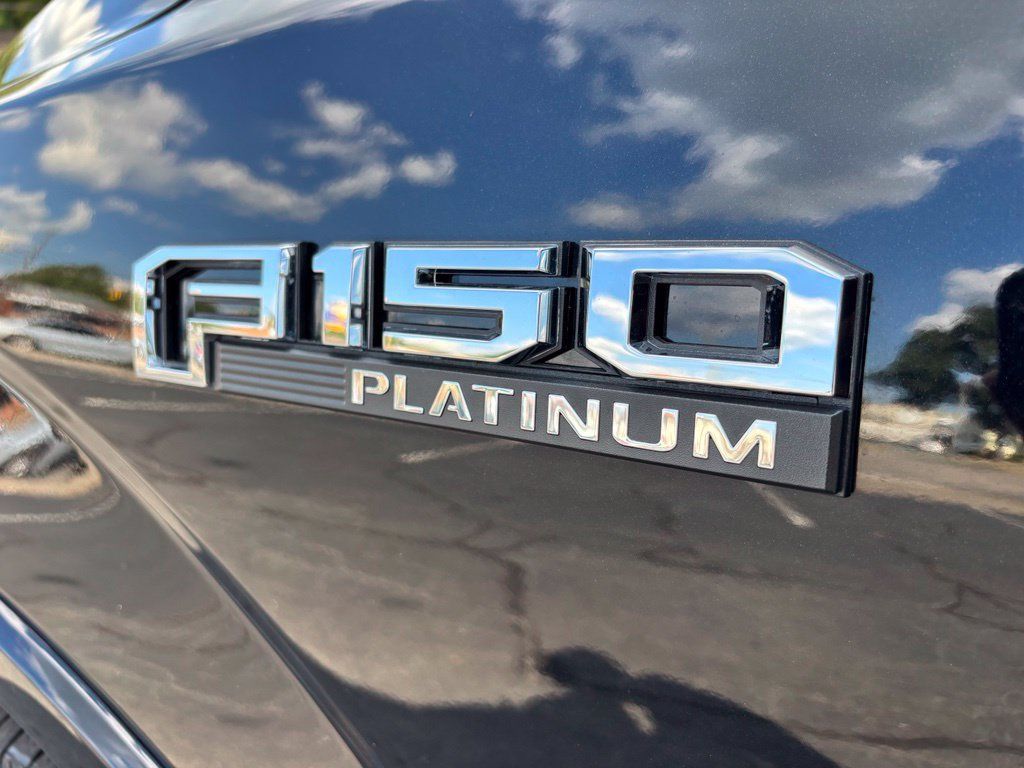 Used 2019 Ford F150 Platinum w/ Equipment Group 701A Luxury AWD/4WD image 12
