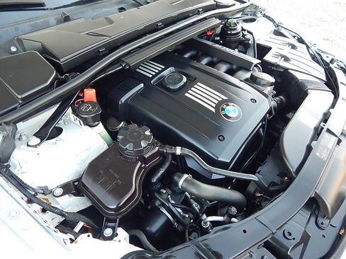 Used 2010 BMW 328i Sedan image 32