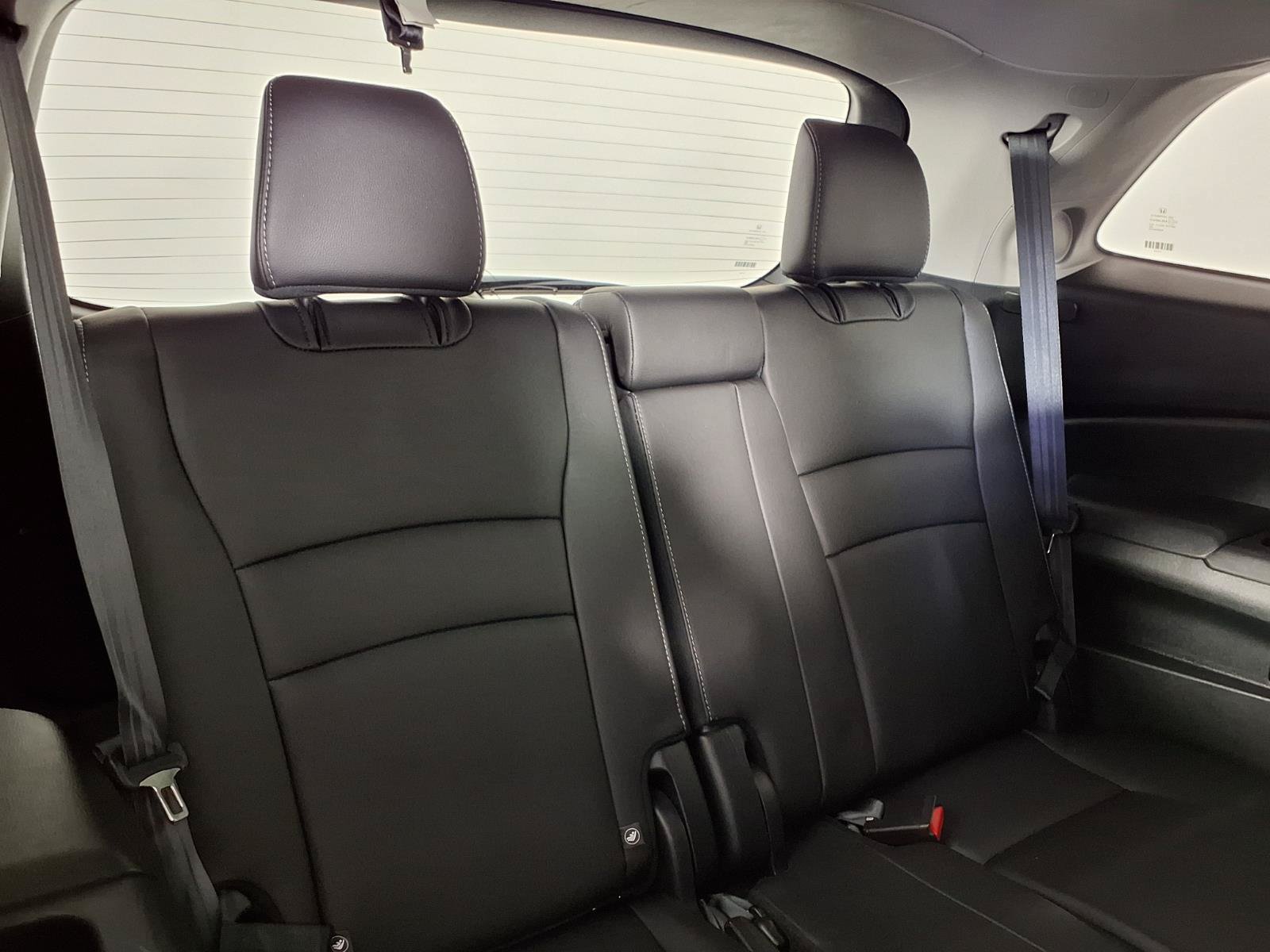 Used 2022 Honda Pilot Touring image 13