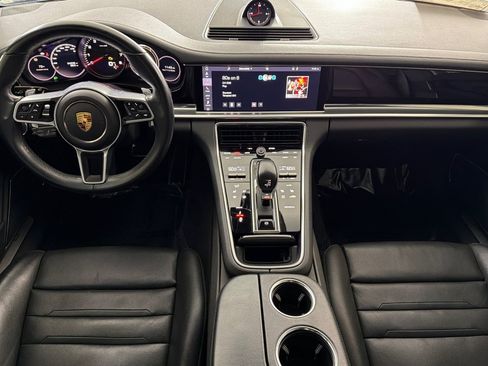 Used 2020 Porsche Panamera 4S AWD/4WD image 30