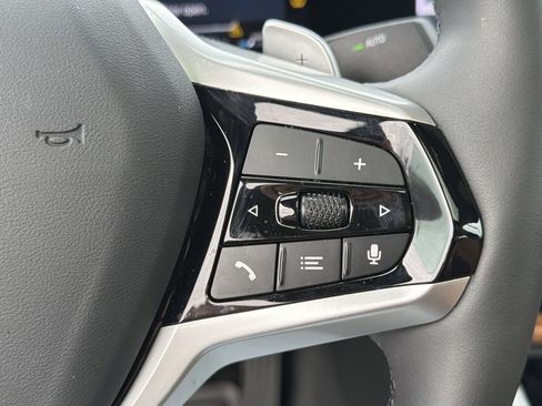 Certified 2025 BMW 430i Coupe w/ Convenience Package image 11