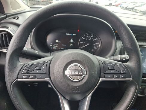 Used 2024 Nissan Kicks SV image 20