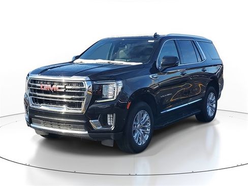 Used 2021 GMC Yukon SLT w/ SLT Premium Package image 2