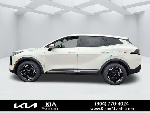 New 2026 Kia Sportage EX AWD/4WD image 4