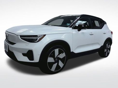 Used 2023 Volvo XC40 Recharge Ultimate image 20