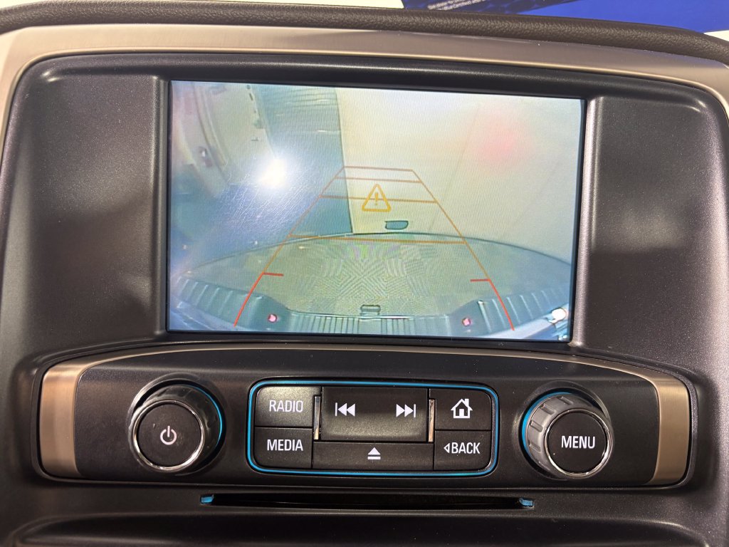 Used 2019 GMC Sierra 2500 Denali w/ Duramax Plus Package AWD/4WD image 18