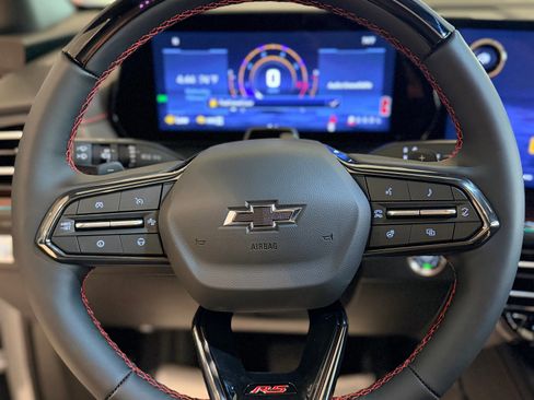 New 2026 Chevrolet Traverse RS image 11