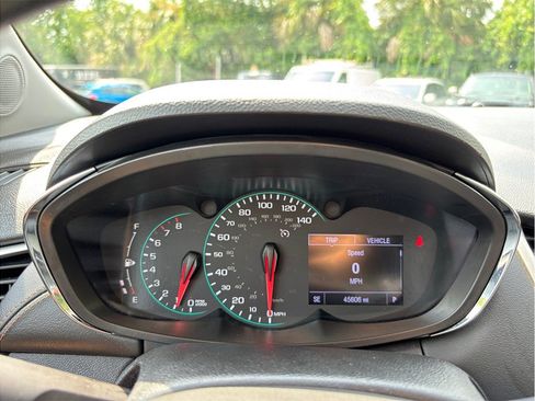 Used 2020 Chevrolet Trax LS w/ Tint and Cruise Package FWD image 16