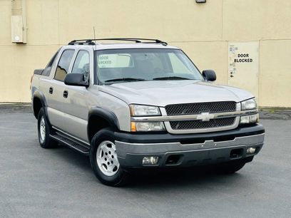 Used 2005 Chevrolet Avalanche LS w/ Onstar Plus Package