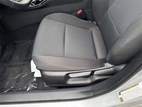 Used 2025 Toyota Prius LE image 14