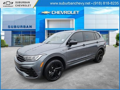 Used 2024 Volkswagen Tiguan SE R-Line