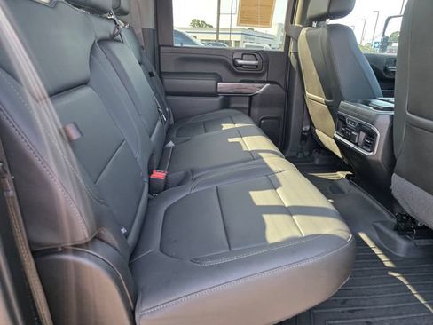 Used 2020 Chevrolet Silverado 2500 LTZ w/ LTZ Premium Package AWD/4WD image 15