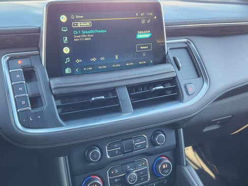 Used 2022 Chevrolet Tahoe Z71 image 10