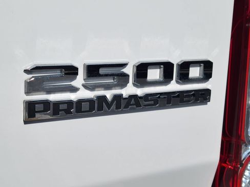 Used 2023 RAM ProMaster 2500 FWD image 21