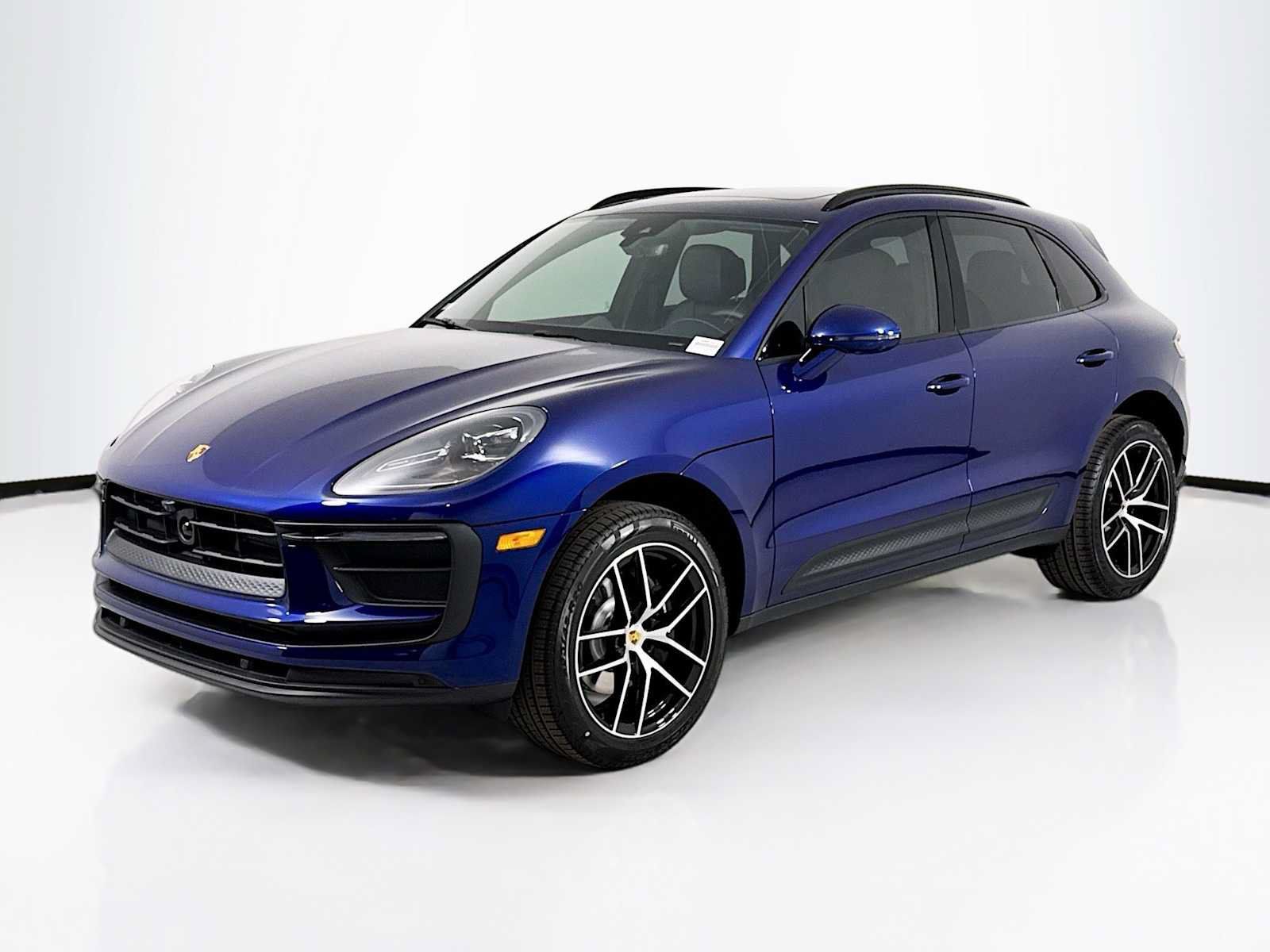 Used 2026 Porsche Macan AWD/4WD image 1