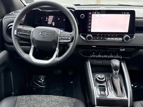 Used 2023 Chevrolet Colorado Z71 w/ Z71 Convenience Package 2 image 2