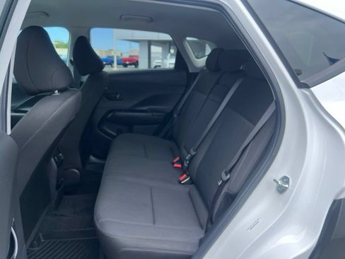 Used 2025 Hyundai Kona SEL AWD/4WD image 30