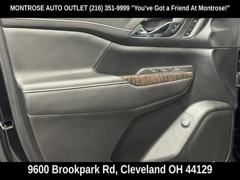Used 2023 GMC Acadia Denali w/ Black Diamond Edition AWD/4WD image 14