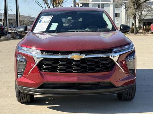 Certified 2024 Chevrolet Trax LS image 8